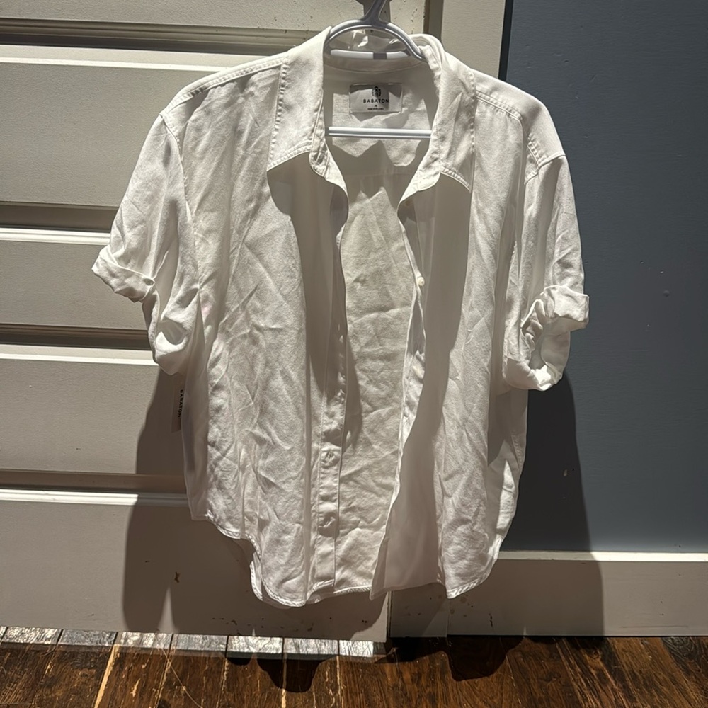 New babaton button down shirt